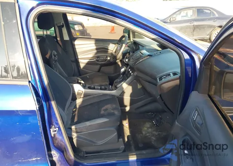 2014 Ford Escape S z USA, uszkodzony, nr VIN 1FMCU0F77EUA35054